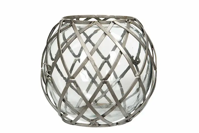 Vase Metal