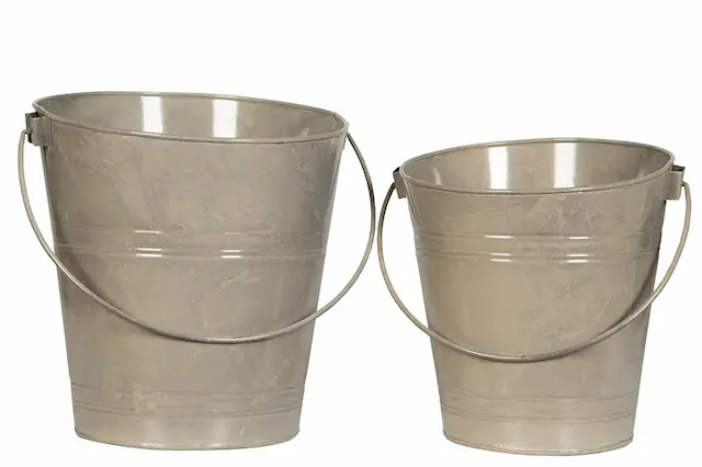 Bucket Greige