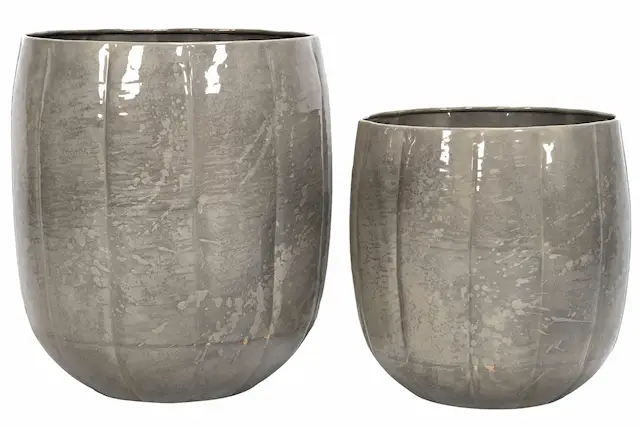 Outdoor Pot with Plug Lou Greige