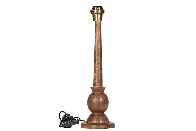Lampfot Nadin